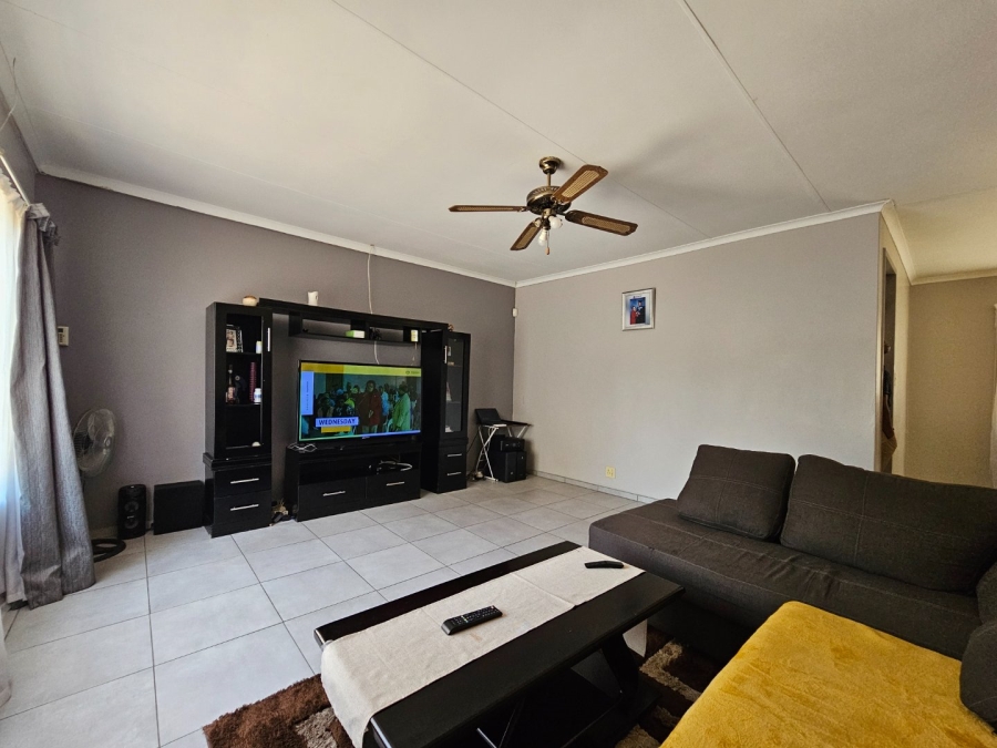 3 Bedroom Property for Sale in Sasolburg Ext 11 Free State